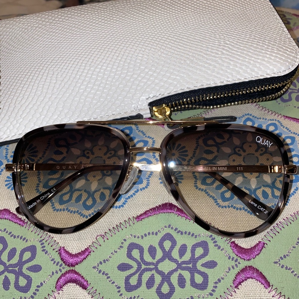 Quay - All in Mini Sunglasses